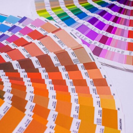Lee más sobre el artículo Diseño gráfico vs. diseño publicitario: diferencias y cuál elegir